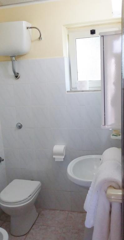 B&B Baia Dello Stretto Gallico Marina Oda fotoğraf